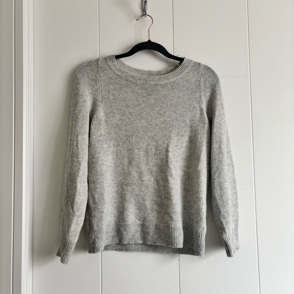 Reitmans Sweaters - Reitmans Cashmere Bend Crewneck Sweater